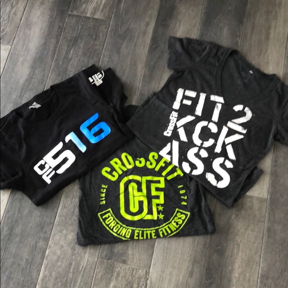 CrossFit ladies T-shirt’s size small (lot of 3)